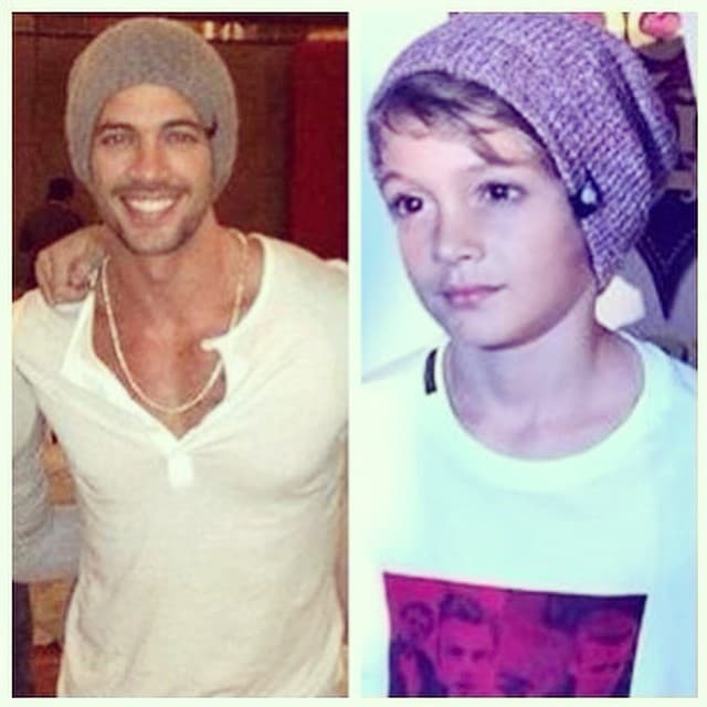 El pequeño es igualito a su papá.