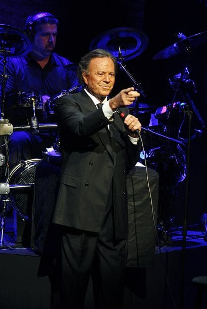 Entre sus éxitos destacan 'Un Hombre Solo', 'No me Amenaces', 'Cosas de la Vida' y 'Careless Whisper'.