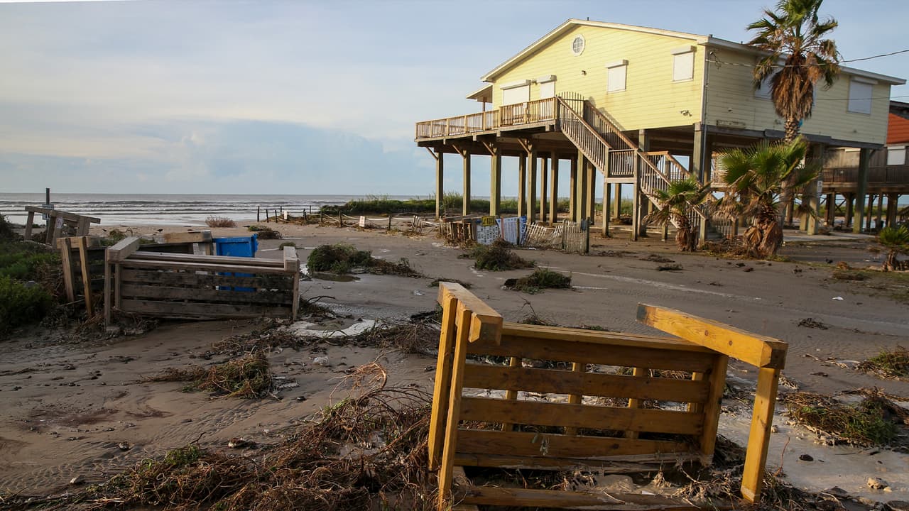 Las órdenes que en principio estarían vigentes hasta el viernes 28 de agosto, fueron revocadas permitiendo el regreso de los residentes a sus casas.