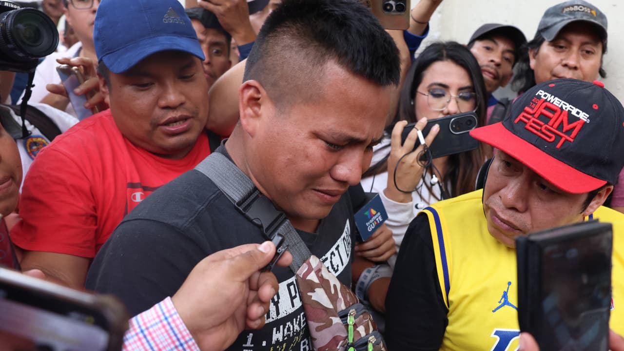 El hermano de Farruko Pop estaba desconsolado tras confirmarse la muerte del joven 'influencer'.