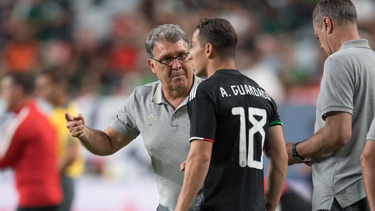 Guardado y Tata excluyeron a Messi y CR7 de sus votos al mejor