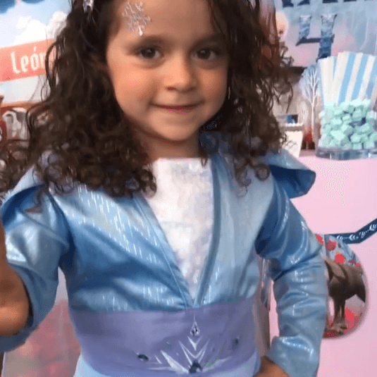 La pequeña también demostró que ya sabe decir su nombre y edad.