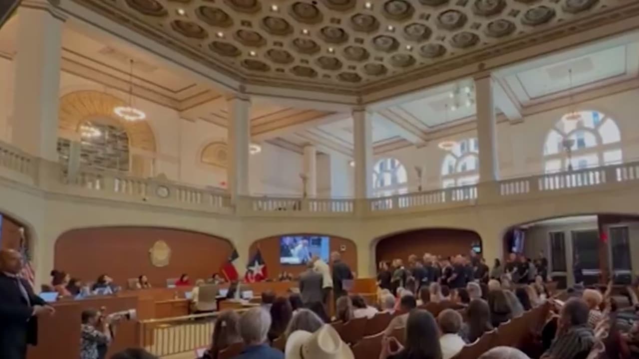 Concejo de San Antonio niega a votantes decidir sobre $500 millones para nueva arena de Spurs