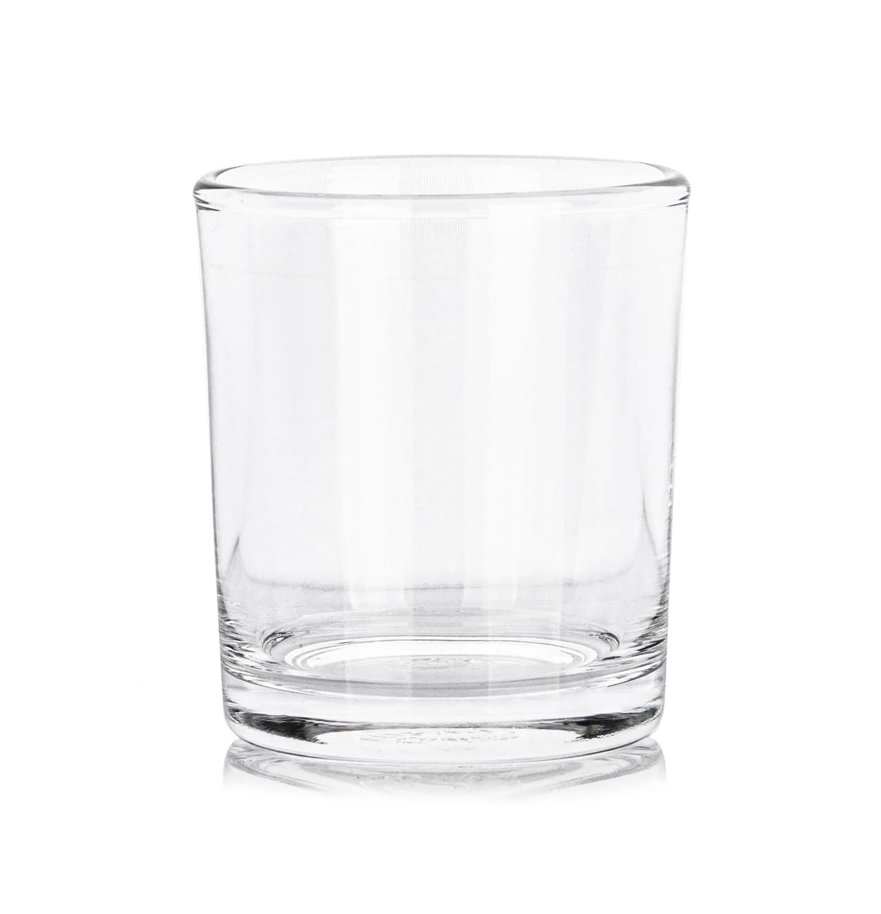 Un vaso de vidrio sin figurillas, que no vuelvas a utilizar
<br>