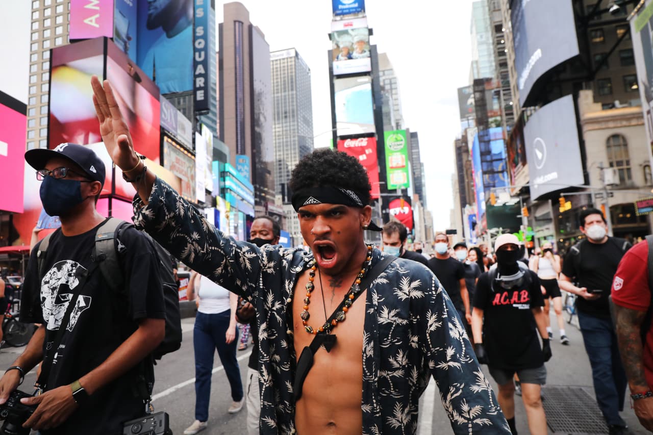 Estos son los grupos radicales que avivan la violencia en las protestas contra el racismo y la brutalidad policial