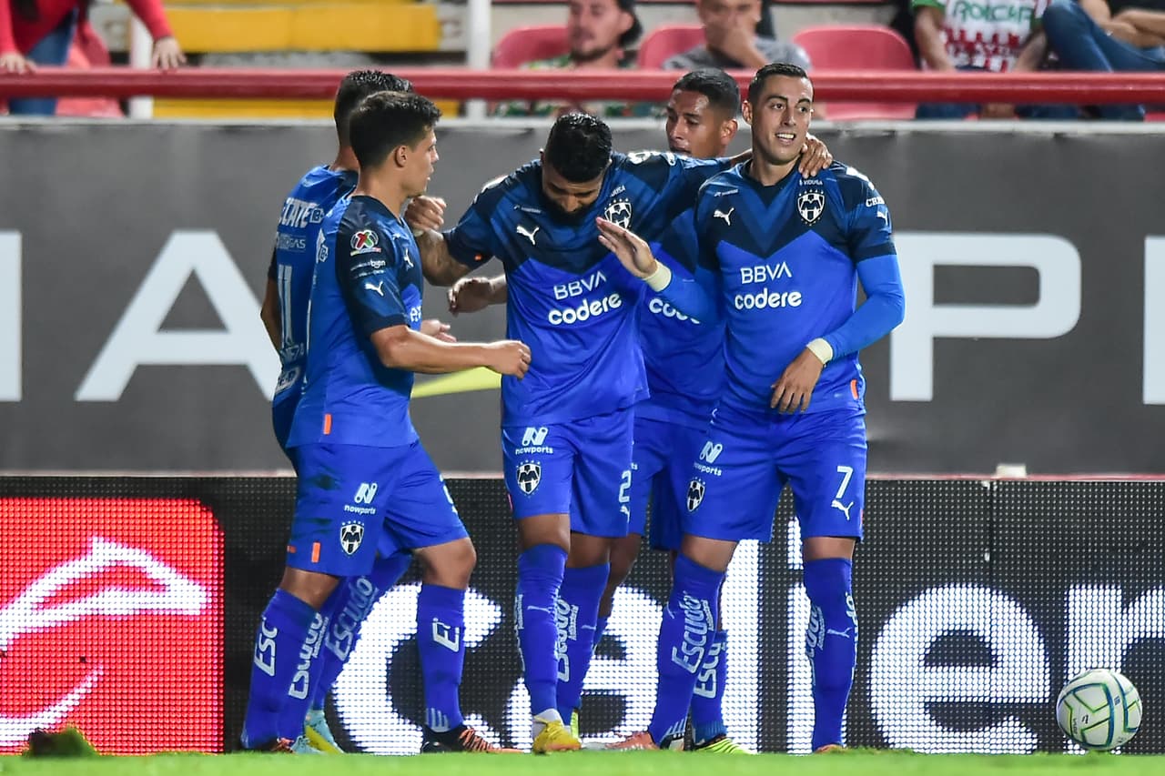 Con goles de Rodrigo Aguirre y Ponchito González, Monterrey vino de atrás para vencer 1-2 al Necaxa y treparse de forma momentánea en la cima del Apertura 2022.