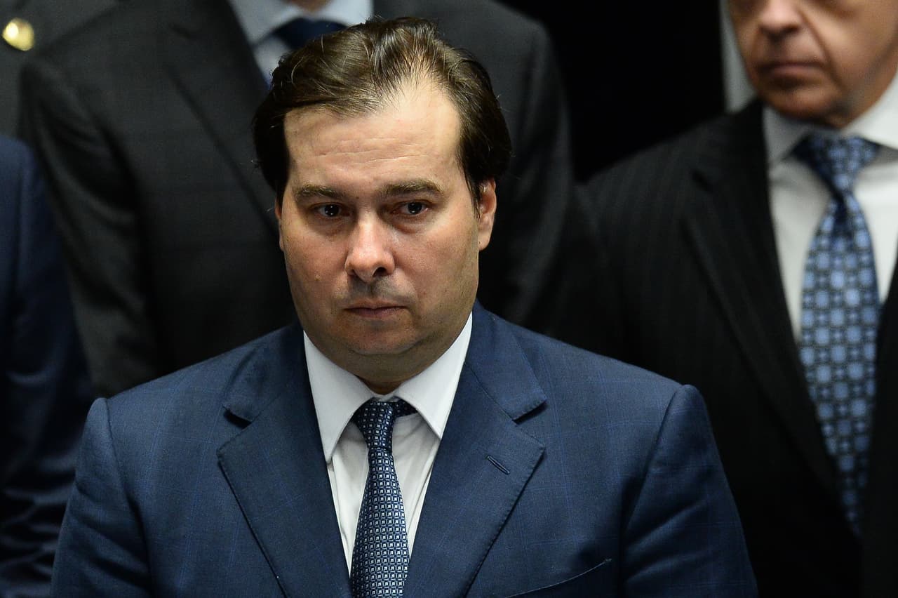 Ni Roussef ni Temer, quien preside Brasil estos días es Rodrigo Maia por la ausencia del nuevo presidente que viajó a China.
