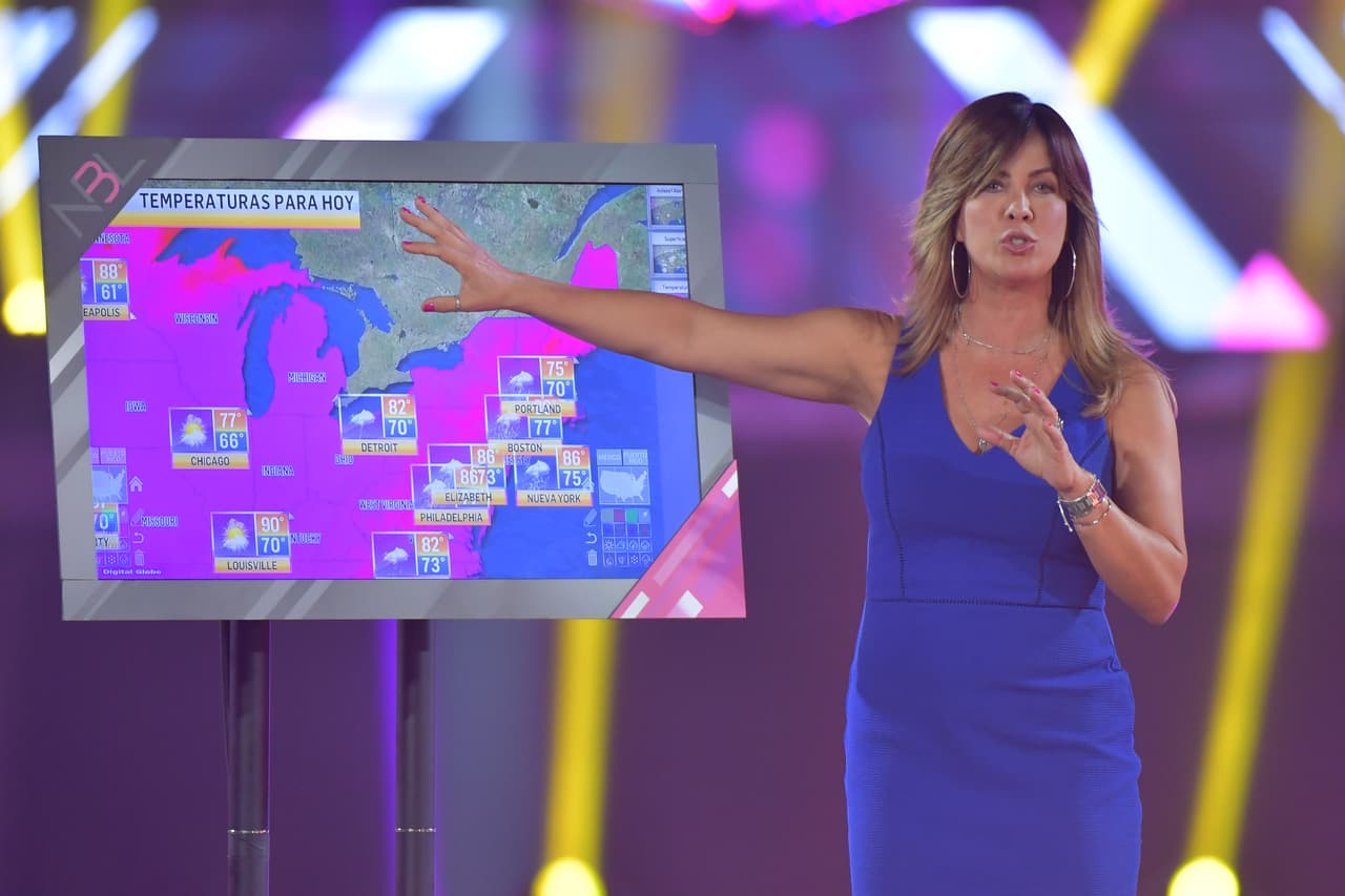 Ella vino a demostrar que su edad no es impedimento para lograr su sueño. Aquí dando el informe del tiempo.