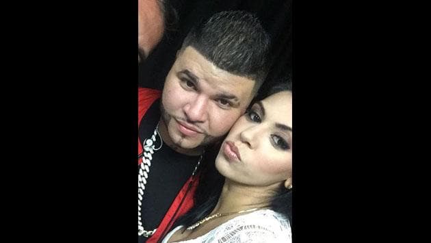 “Gracias, Kairy, porque a pesar de que no ha sido fácil todo lo que has tenido que pasar, eres una mujer ejemplar que admiro y respeto con el corazón. No tengo palabras. Volver a ser papá, qué emoción. Ser padre es una bendición”, escribió Farruko en su cuenta de Instagram.