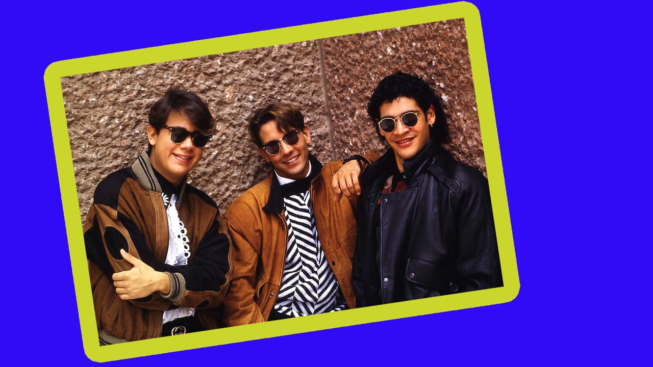 <b>2.- </b>Con Proyecto M, Johnny Lozada grabó cuatro álbumes de estudio.