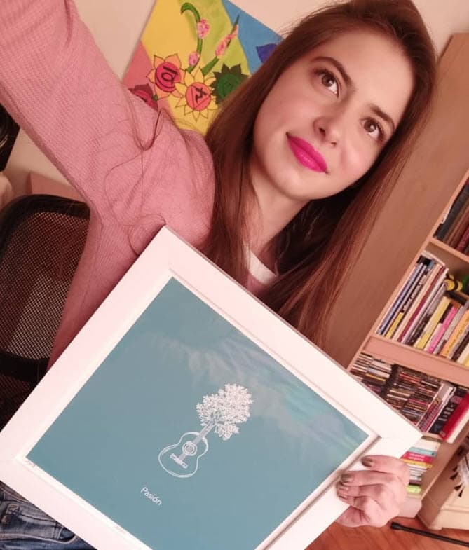 A través de la música y la composición, la también actriz deja conocer a la audiencia otro matiz de su lado artístico. 
<br>