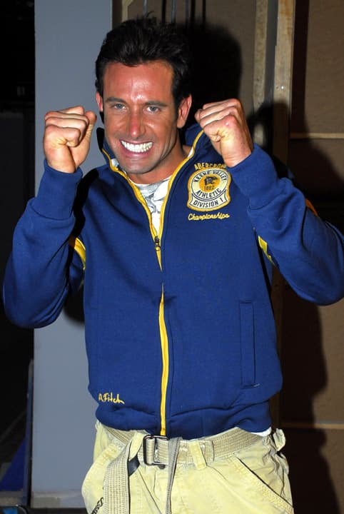 Posteriormente protagonizó “La Verdad Oculta, Bajo Las Riendas del Amor y Querida Enemiga”.