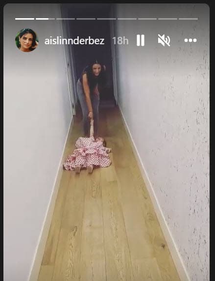 "Como si fuera una persona completamente pensante y brillante,
<b>le expliqué</b>", dijo la actriz.
<br>