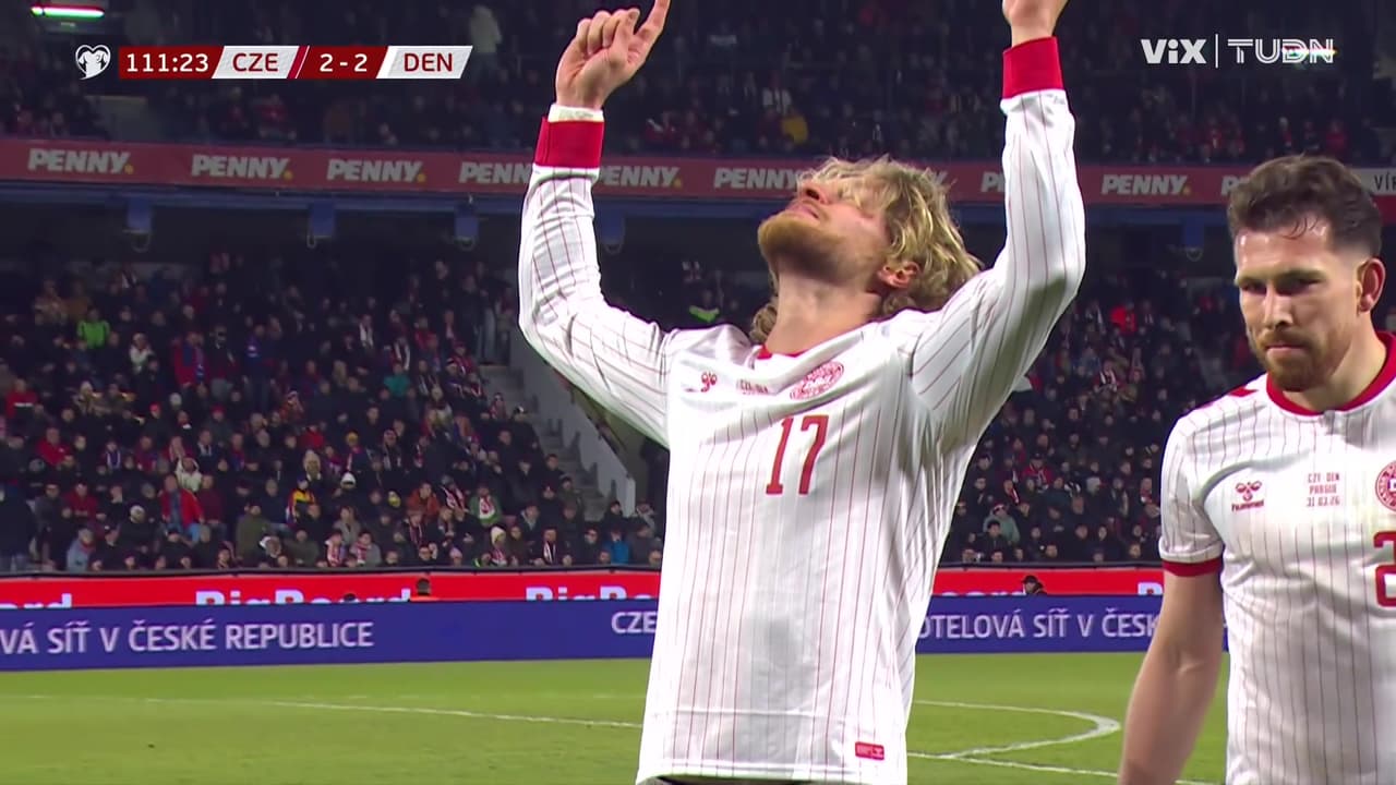 ¡Golazo de la locura! Dinamarca vuelve a empatar el partido y sueña con Mundial