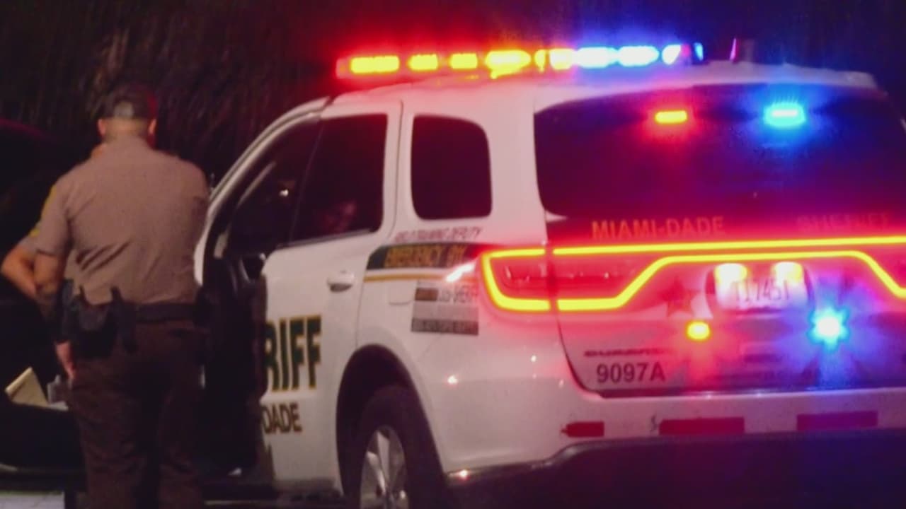 Menor de edad es baleado en el suroeste de Miami-Dade por un sujeto con el que estaba en un auto