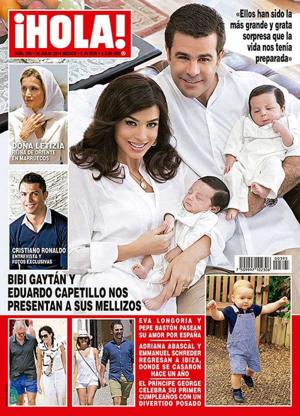 La pareja posó en portada de la revista Hola México, en julio de 2014, para presentar a los mellizos.