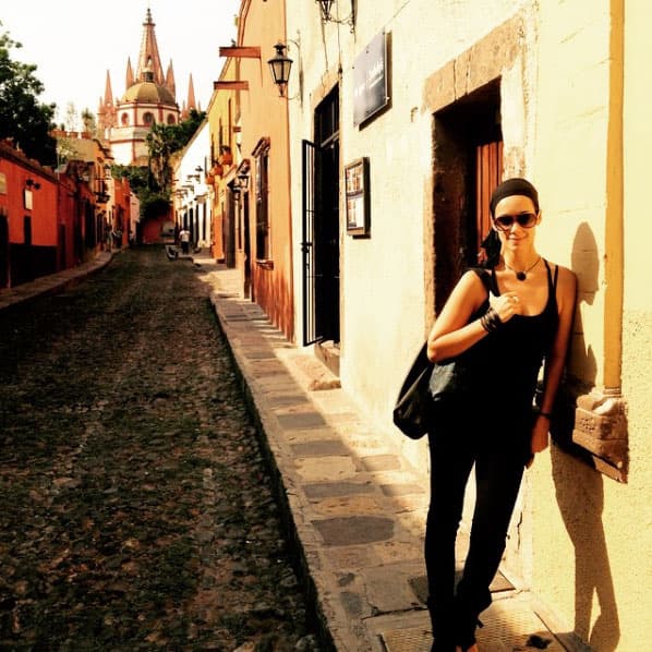 Es activista de asociaciones como Greenpeace y Decupaz.