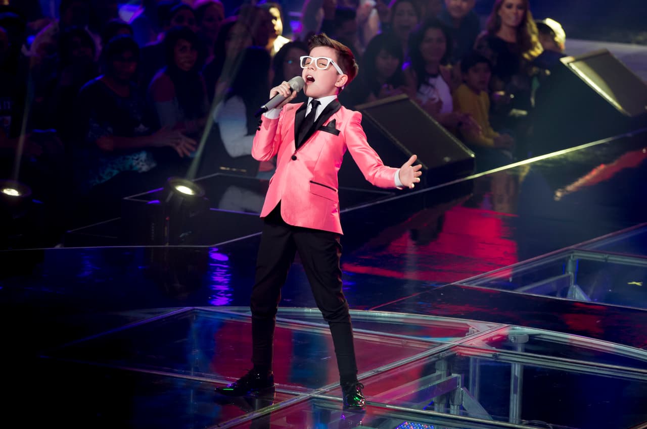 Los Moro, Cervantes, García y Barraza llegaron a la semifinal, en la cual hubo tremenda pelea entre Cristian y Noel, debido a una decisión del capitán, que le costó la eliminación de su equipo. Disfruta foto a foto todo lo que pasó en el show.