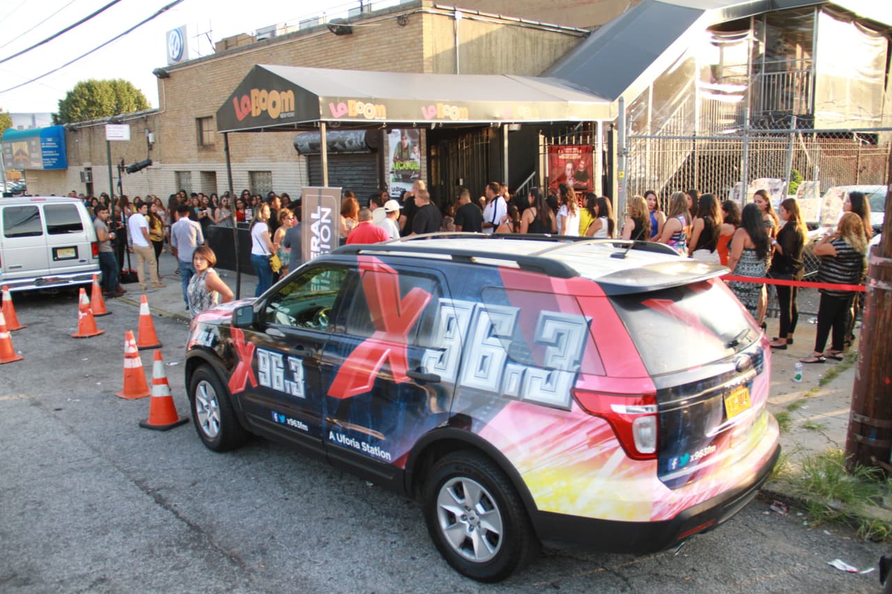 ¡De colombia pal' mundo! Los éxitos de Maluma retumbaron la gran manzana en el Borro Cassette Party de La X.