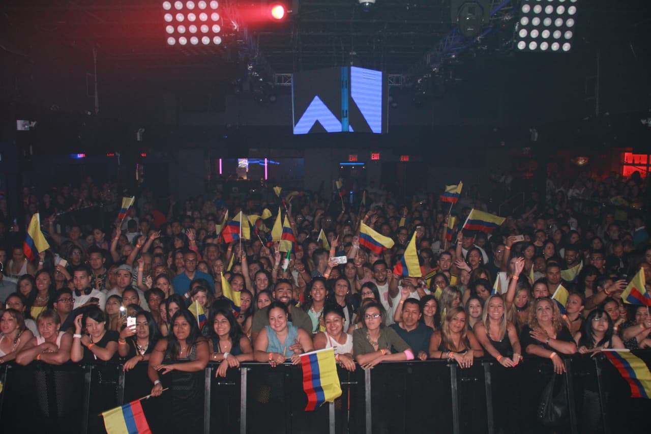 ¡De colombia pal' mundo! Los éxitos de Maluma retumbaron la gran manzana en el Borro Cassette Party de La X.