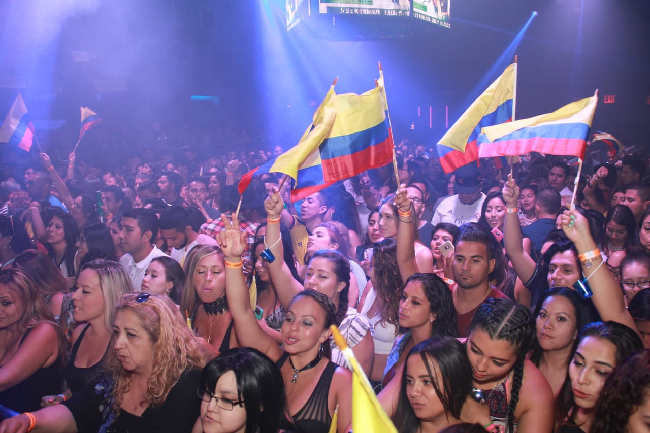 ¡De colombia pal' mundo! Los éxitos de Maluma retumbaron la gran manzana en el Borro Cassette Party de La X.