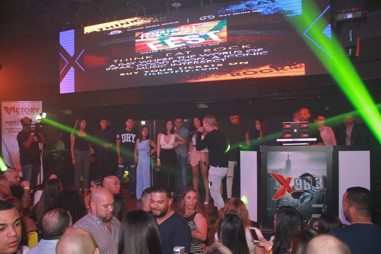 ¡De colombia pal' mundo! Los éxitos de Maluma retumbaron la gran manzana en el Borro Cassette Party de La X.