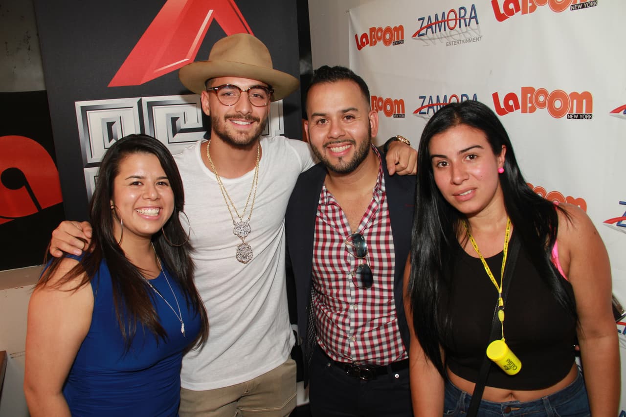¡De colombia pal' mundo! Los éxitos de Maluma retumbaron la gran manzana en el Borro Cassette Party de La X.