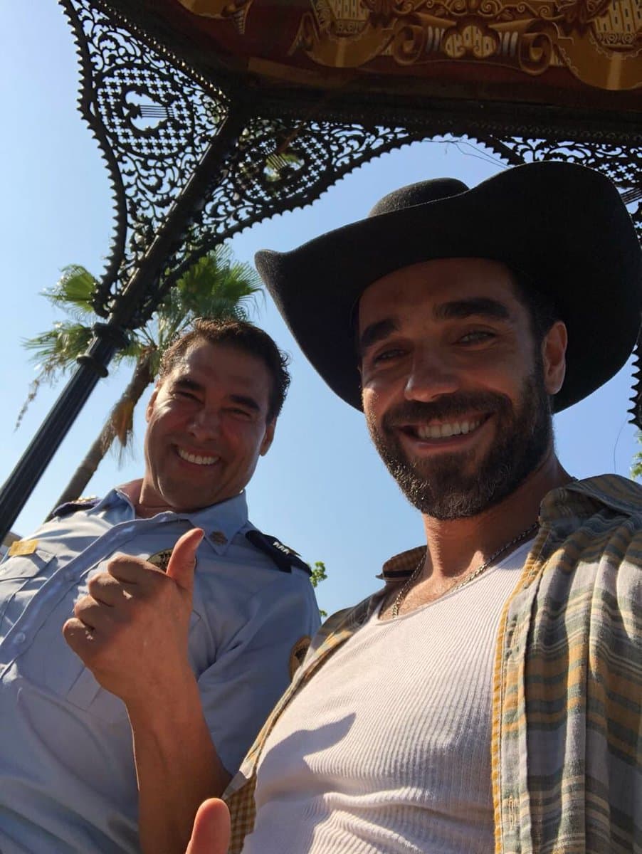 "[...] He tenido caídas, pero no tan fuertes...", refirió Yáñez. Pero al mismo tiempo reconoció estar consciente del daño que le provoca el alcohol.