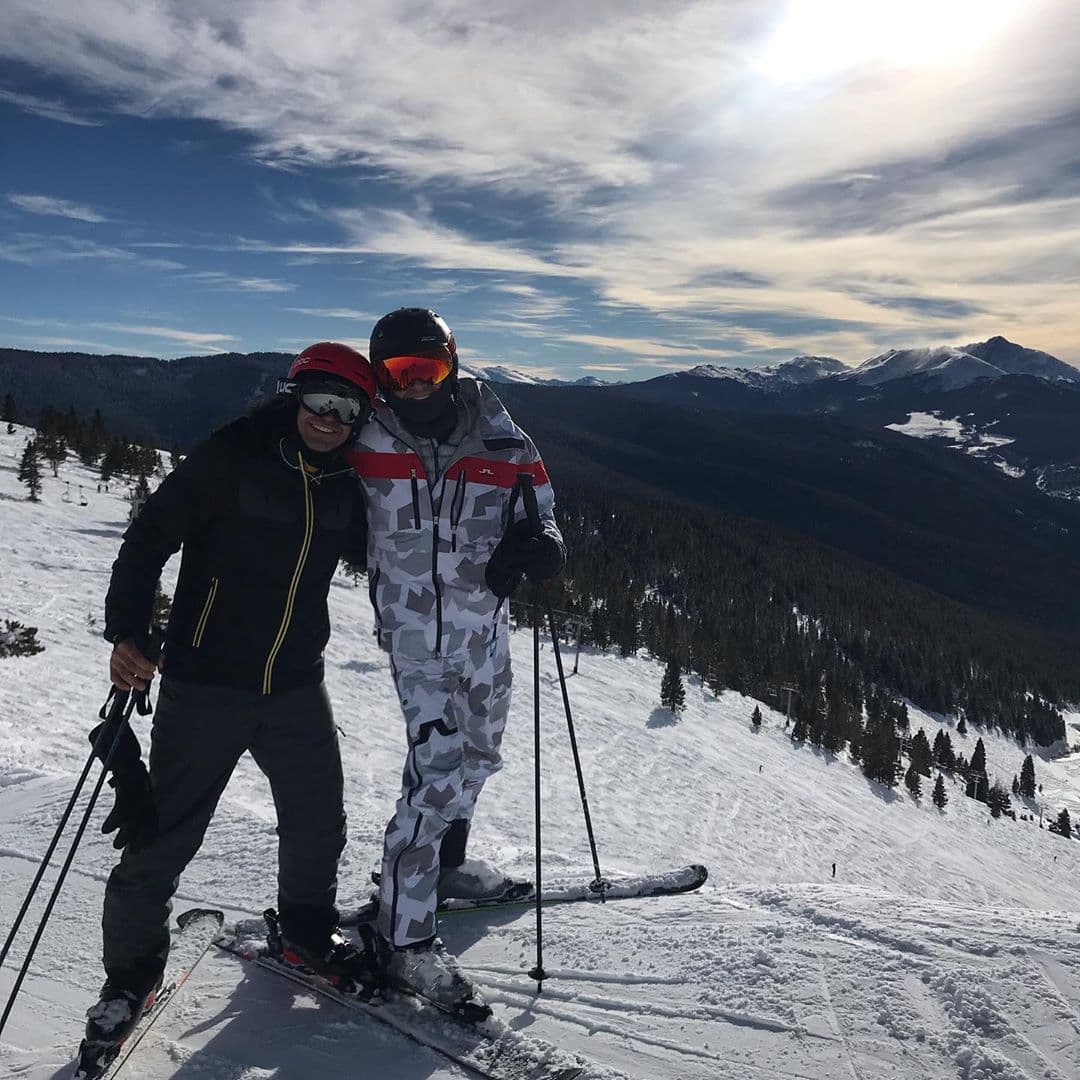 En este viaje también se reencontró con su hermano Mark Tacher: "Nuevamente juntos en las montañas. Ya te extrañaba 'bro'".