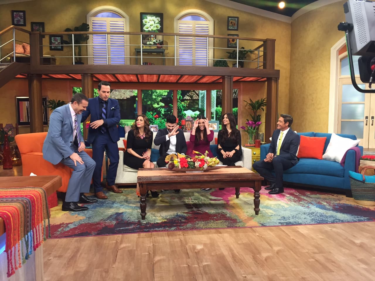 ¡Sal y Pimienta llega ahora por Unimás! ¡Nadie puede dejar de verlo!