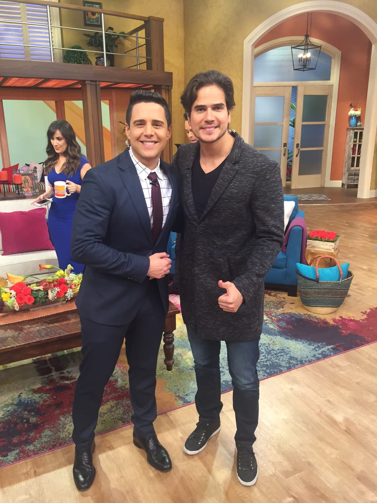 Comenzamos la semana dándole la bienvenida a Daniela Arenas, el nuevo juez de Nuestra Belleza Latina.