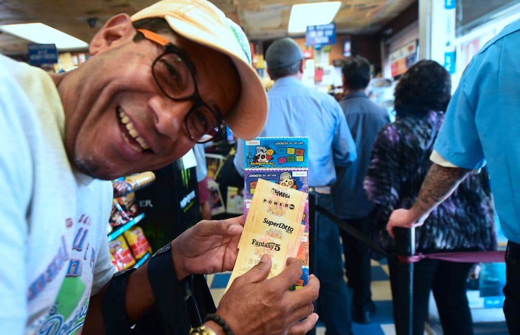 Boleto ganador de $128 millones del Mega Millions se vendió en Nueva York