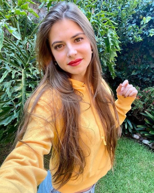 Vía Instagram, Daniela Aedo compartió dos fotos con él donde dejó impactados a sus fans al revelar cuánto tiempo llevan siendo amigos.