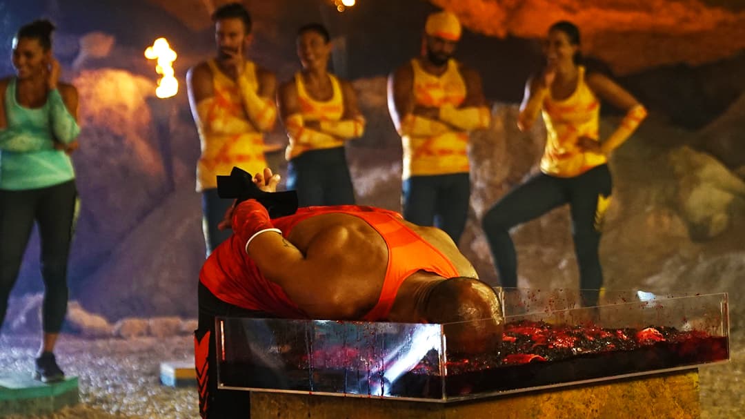 Con el paso del tiempo las pruebas son más complicadas. Tuvieron que sacar con la boca llaves de un recipiente lleno de sangre y víceras de animales.