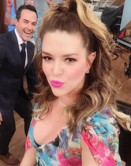 Carlos Calderón es uno de sus consentidos. Alicia y él son grandes amigos.