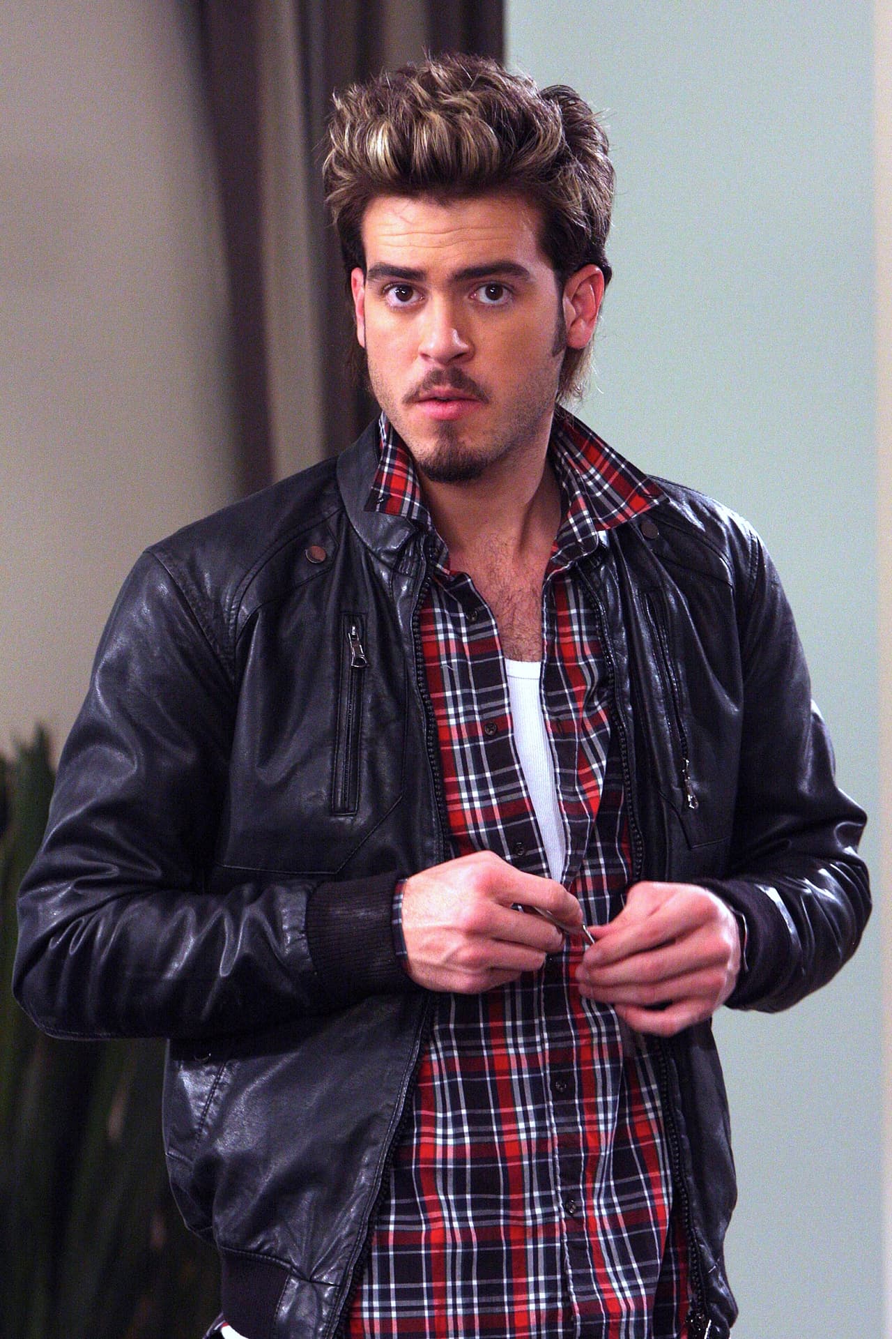 En esta producción de Juan Osorio era hijo de Pancho López (Arath de la Torre), el protagonista de la historia.