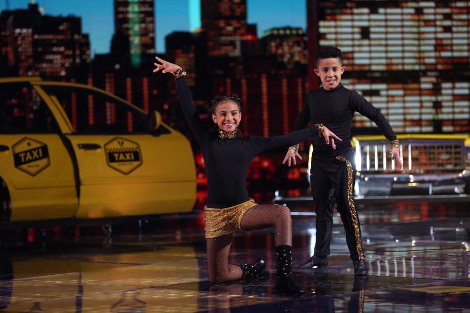 Con el tema 'I love salsa', 
<b>Edrai y Alondra</b> nos mostraron lo mucho que aman la pista de baile.