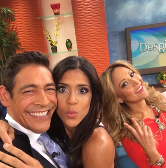 "Empezó la fiesta en @despiertaameric", dijo Johnny. (Octubre 19, 2015)