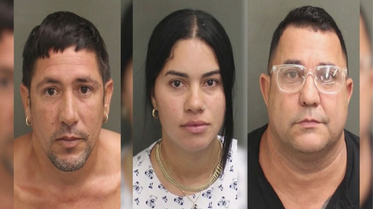 Policía de Orlando desmantela red que clonaba tarjetas SNAP y robó miles de dólares