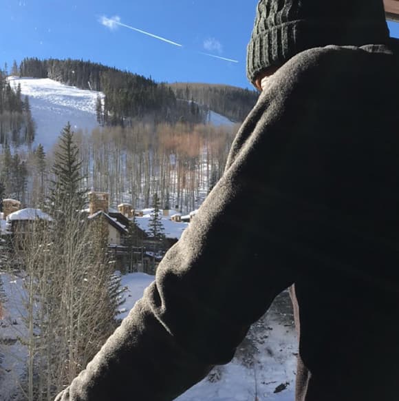 Johnny Lozada: " Muchas gracias a todos por sus felicitaciones en mi cumpleaños, agradezco a todos los que durante toda mi carrera me han seguido, gracias por todo su amor y cariño. Recuerden que siempre se les quiere de Gratis." (Diciembre 21, 2015)