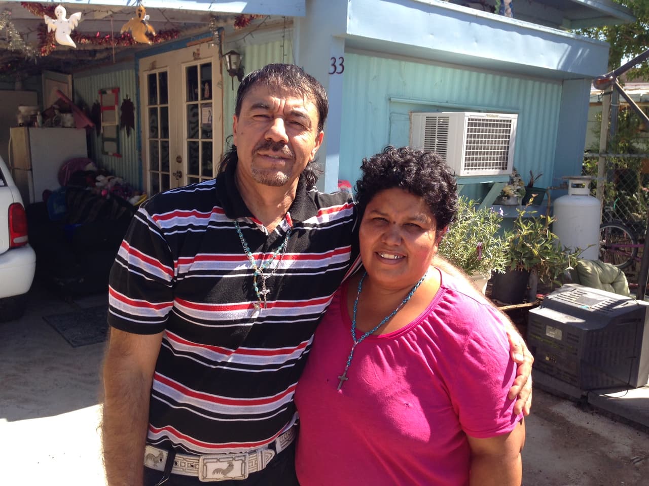 María y su esposo, Arturo, se ganan la vida en los campos de Mecca.