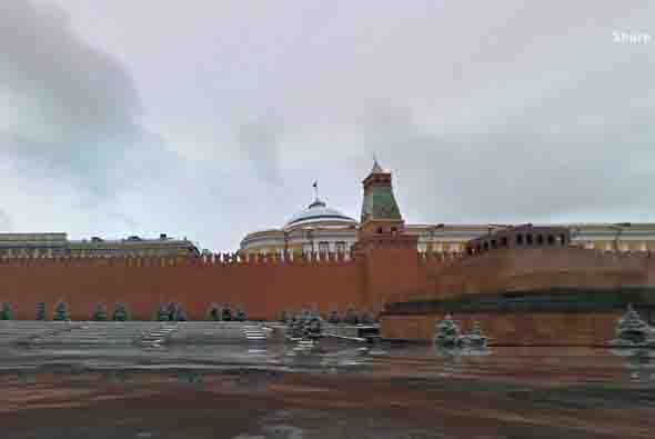 Entre dichas medidas, destaca la que propone poner un “precio al carbono” (CO2) y a otros gases responsables del “efecto invernadero”. Un ángulo más de Moscú. Foto tomada del sitio worldunderwater.org.