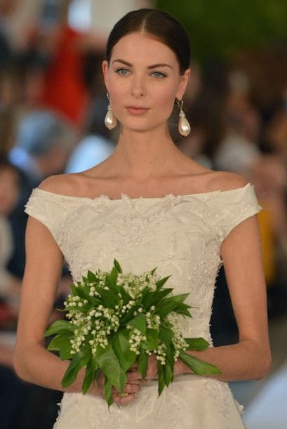 Aquí los mejores modelos del diseñador Oscar de la Renta.