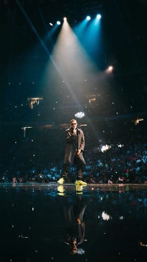 Este 8 de marzo Bad Bunny arrancó su gira mundial 'X100Pre Tour' en su natal Puerto Rico.