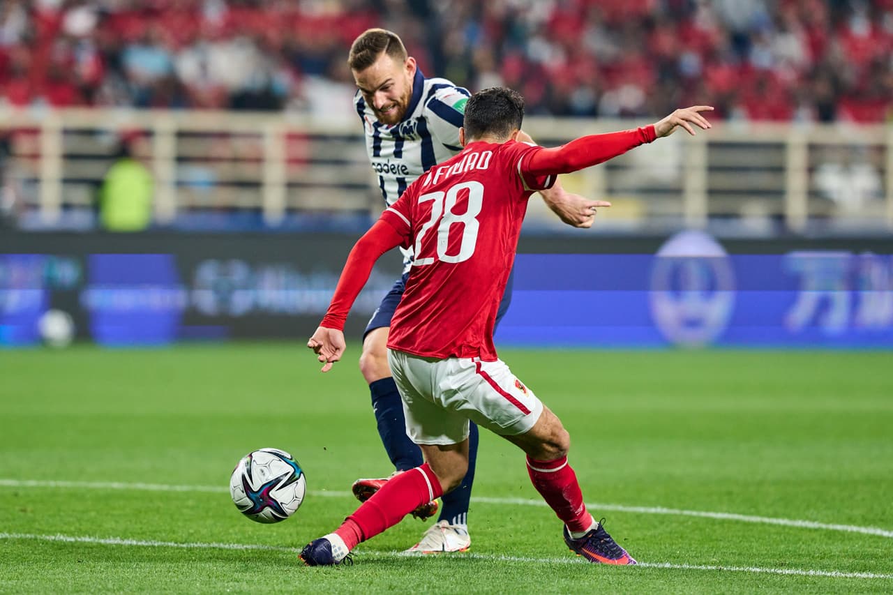 Monterrey no sabe cincretar sus oportunidades, caen 1-0 con un parchado Al Ahly y se despiden del Mundial de Cubes.