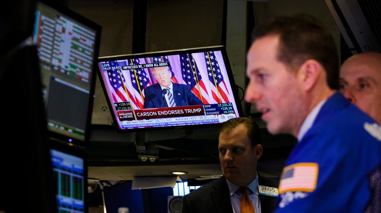 Trump empieza a desmantelar regulaciones del sector financiero creadas para prevenir una nueva gran recesión