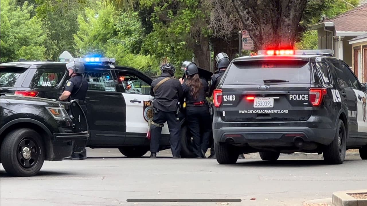 Un hombre inicia un tiroteo y se atrinchera en una casa en Midtown Sacramento, pero termina arrestado