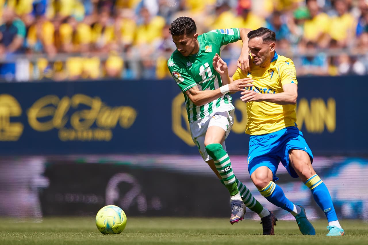 Cádiz es el equipo que primero se fue al frente gracias a la anotación de Iván Alejo.
<br>