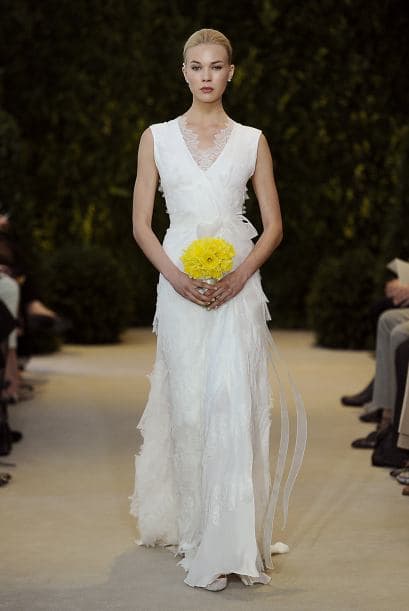 Listones: Siempre harán que una novia tenga un aspecto romántico, incluso si van sobre un vestido recto, por eso son perfectos para este verano.