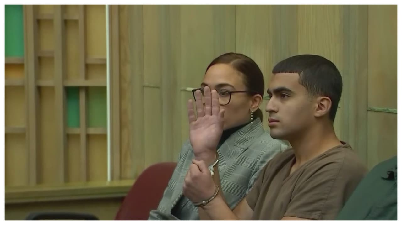 Derek Rosa se declara culpable del asesinato de su madre